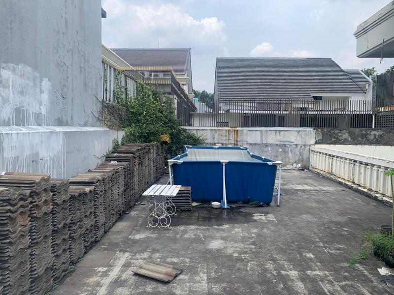 Rumah Bagus Di Jl Kencana Indah Pondok Indah Jakarta Selatan