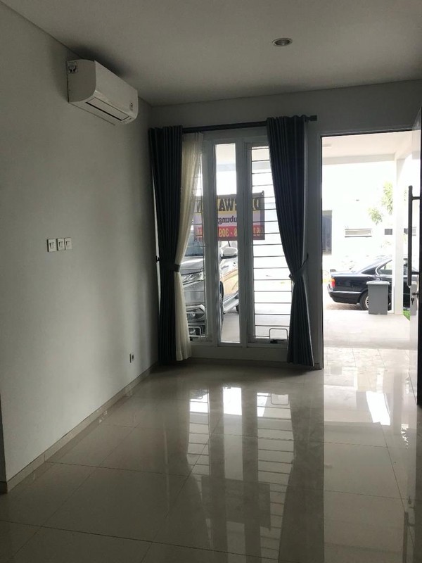 Rumah bagus,dalam cluster di Bintaro Jaya 9