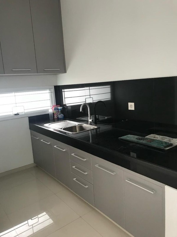 Rumah bagus,dalam cluster di Bintaro Jaya 9