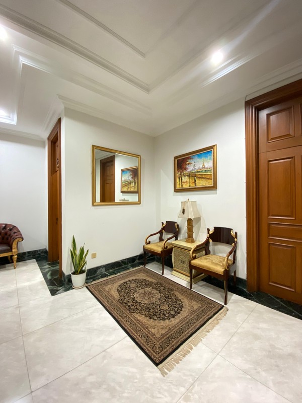 Rumah Mewah Klasik dalam Komplek Ternama Villa Cinere Mas