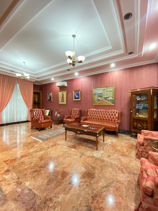 Rumah Mewah Klasik dalam Komplek Ternama Villa Cinere Mas