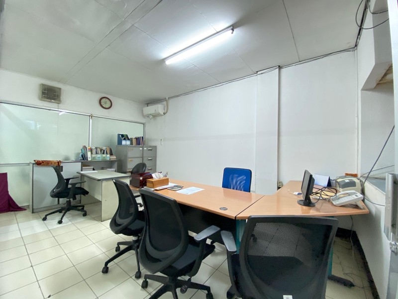 Tajur raya jalan utama bogor ruko gandeng kantor gedung 2,5 lantai