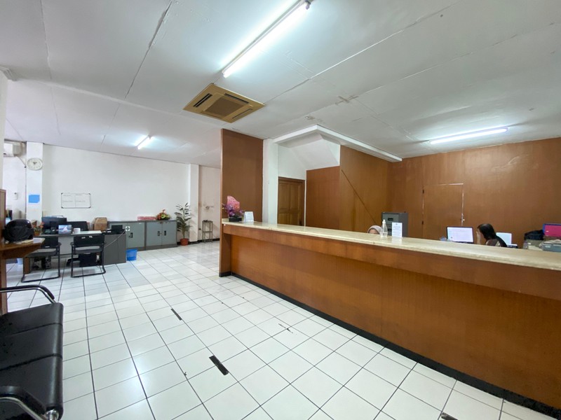 Tajur raya jalan utama bogor ruko gandeng kantor gedung 2,5 lantai