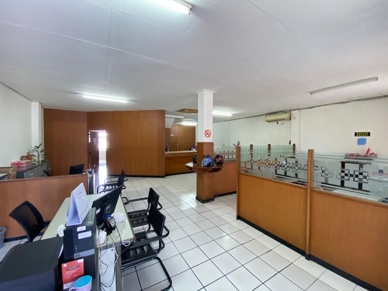 Tajur raya jalan utama bogor ruko gandeng kantor gedung 2,5 lantai