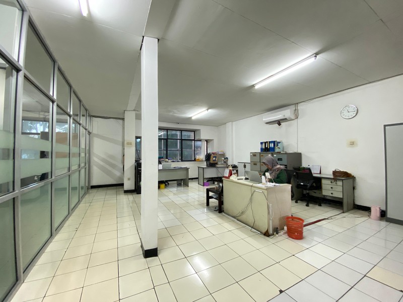 Tajur raya jalan utama bogor ruko gandeng kantor gedung 2,5 lantai