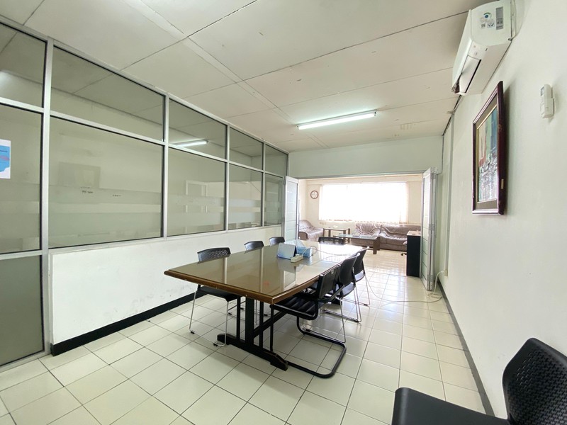 Tajur raya jalan utama bogor ruko gandeng kantor gedung 2,5 lantai