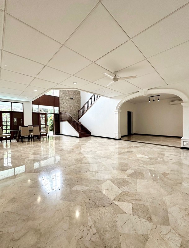 Spacious Expat Ready Residence in Prestigious Permata Hijau