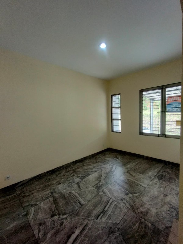 Rumah Brand New renovasi rapih di De Latinos BSD