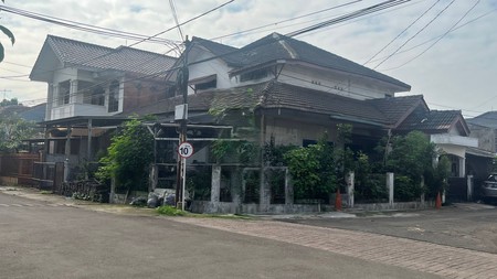 Rumah Kost Lokasi strategis dekat dengan sekolah dan Pasar Modern BSD