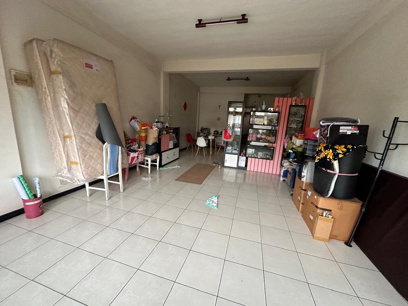 Dijual Nol Jalan Raya Ruko Nirwana Eksekutif - Raya Wonorejo Permai - Rungkut - Surabaya Timur - Hadap Nol Jalan Raya Kembar Komersial Area Samping Indomaret - Parkiran Mobil Luas - SHM