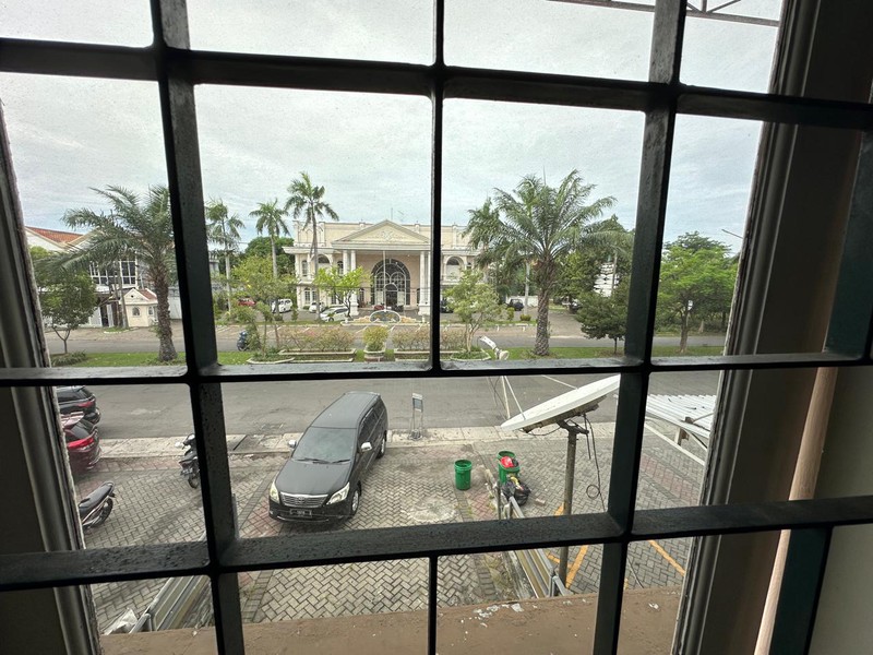 Dijual Nol Jalan Raya Ruko Nirwana Eksekutif - Raya Wonorejo Permai - Rungkut - Surabaya Timur - Hadap Nol Jalan Raya Kembar Komersial Area Samping Indomaret - Parkiran Mobil Luas - SHM