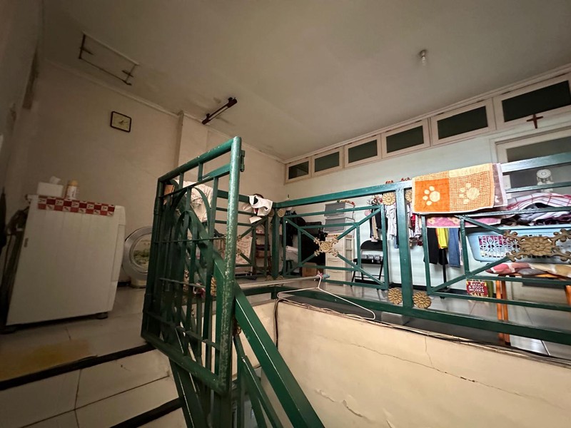 Dijual Nol Jalan Raya Ruko Nirwana Eksekutif - Raya Wonorejo Permai - Rungkut - Surabaya Timur - Hadap Nol Jalan Raya Kembar Komersial Area Samping Indomaret - Parkiran Mobil Luas - SHM