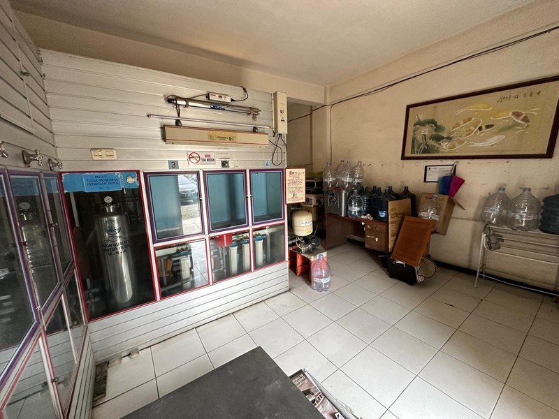 Dijual Nol Jalan Raya Ruko Nirwana Eksekutif - Raya Wonorejo Permai - Rungkut - Surabaya Timur - Hadap Nol Jalan Raya Kembar Komersial Area Samping Indomaret - Parkiran Mobil Luas - SHM