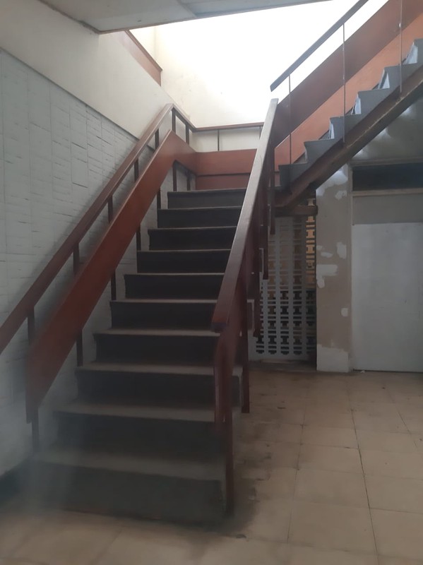 Dijual  Rumah  Tua di Jl. Abdul  Muis  gambir jakarta pusat, bisa untuk  komersial