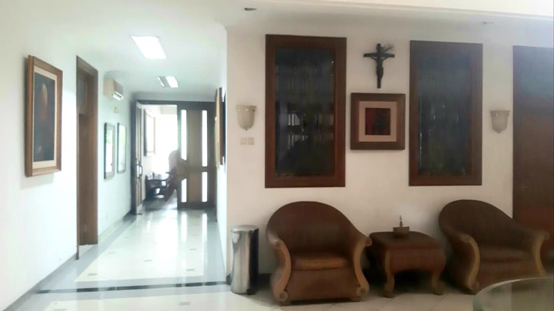 Dijual rumah bagus di Hos Cokroaminoto, gondangdia menteng, jakarta pusat