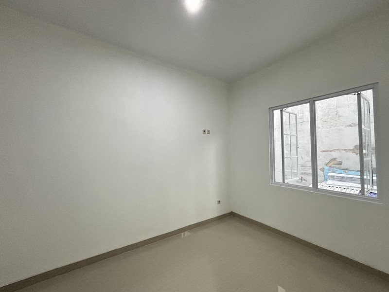 Rumah Cantik 2 Lantai di Kota Wisata Cibubur 