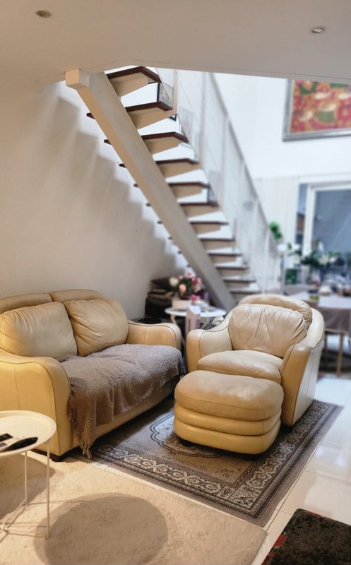 Rumah Cantik 2 Lantai Siap Huni dan Hunian Nyaman @Veteran Bintaro Jakarta Selatan