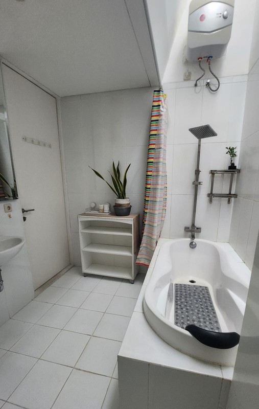 Rumah Cantik 2 Lantai Siap Huni dan Hunian Nyaman @Veteran Bintaro Jakarta Selatan