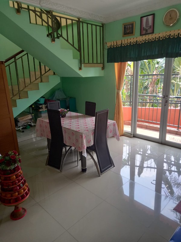 Rumah Bagus Siap Huni dengan Hunian Nyaman dan Asri @Ciledug, Tangerang