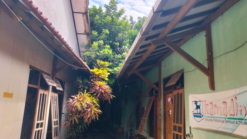 Rumah Tinggal + Kost Aktif Lokasi Strategis Dekat Kampus UII - Ngaglik Sleman 