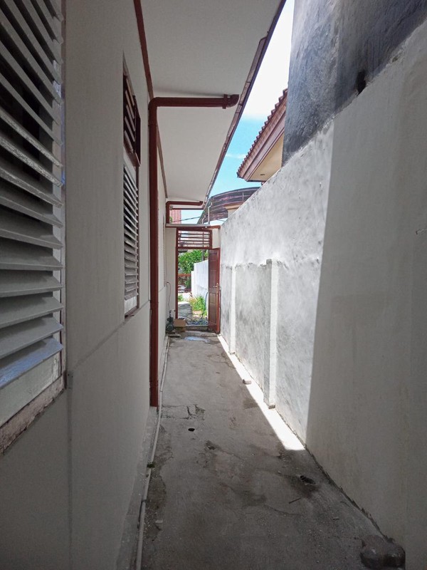 Rumah Strategis di Surabaya Timur Jalan Manyar Airdas - Mulyorejo