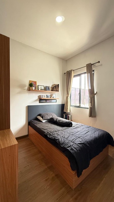 Rumah Cantik Full Furnished 2 Lantai Siap Huni di Bintaro Jaya KT 4 KM 3 Dalam Cluster