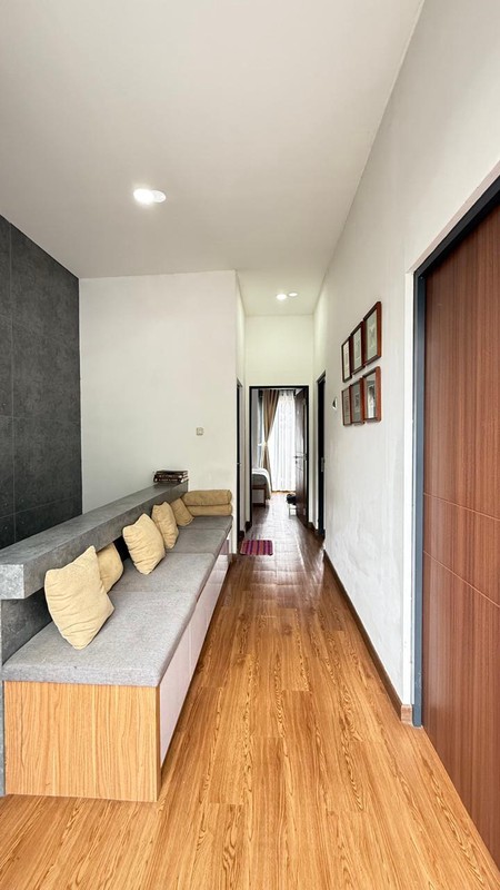Rumah Cantik Full Furnished 2 Lantai Siap Huni di Bintaro Jaya KT 4 KM 3 Dalam Cluster