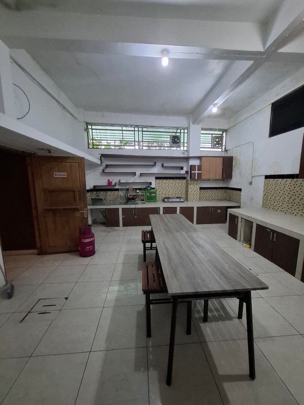 Dijual Ruko Furnish 2 Lantai Strategis Dekat Perum Grand Tlogoadi, Mlati, Sleman