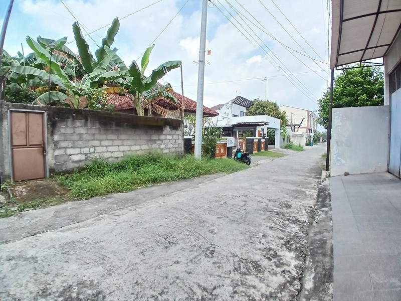 Tanah 498 Meter Persegi Lokasi Strategis Dekat Dengan SKE Kricak Tegalrejo Yogyakarta