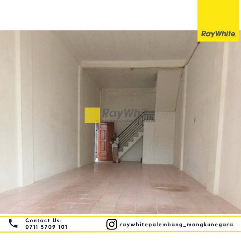 DISEWAKAN RUKO 2 LANTAI LOKASI RAMAI PENDUDUK