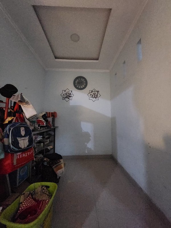 Rumah Beserta Toko 2 Pintu, Posisi Hook Di Ciputat Timur