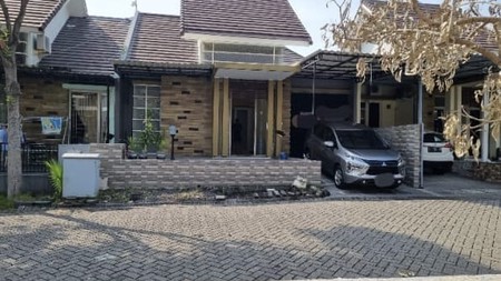 Dijual Rumah Siap Huni di Taman Puspa Raya Citraland Surabaya