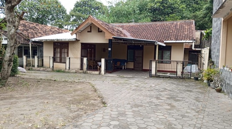 Dijual Cepat,Tanah Bonus Bangunan Siap Huni Di Kalasan , Tirtomartani, Sleman 