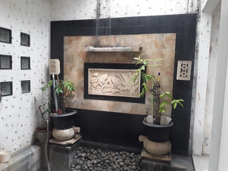 Rumah 2 Lantai, Bagus, Siap huni, lokasi strategis di Bintaro