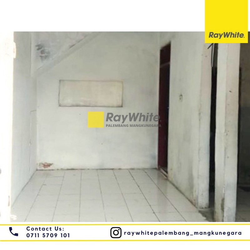 DISEWAKAN RUMAH DI PINGGIR JALAN RAYA