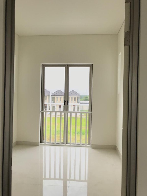DIJUAL CEPAT RUMAH BARU 2 LANTAI MINIMALIS GREENLAND RESIDENCE MENGANTI SURABAYA BARAT