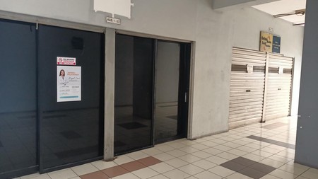 Kios Apartemen Di Daerah Duren Sawit, Jakarta Timur