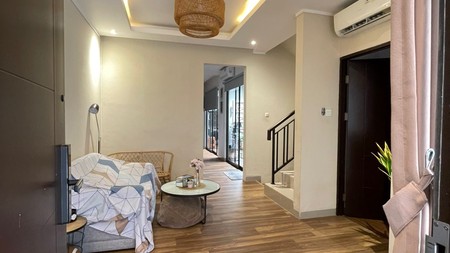 Dijual Rumah Dalam Komplek Emerald Terrace Lokasi Di Jati Asih, Bekasi