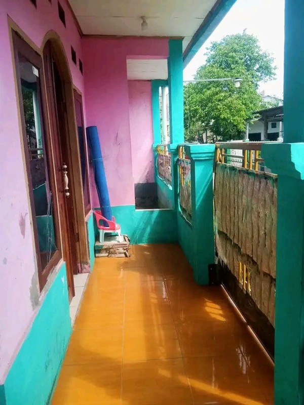 Rumah Hoek Siap Huni di Bulak Perwira, Bekasi Utara - Lokasi Strategis dan Bebas Banjir