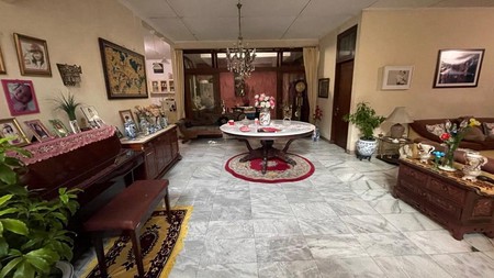 Dijual Rumah Lama Terawat Di Jl. Cibeber, Rawa Baru, Kebayoran Baru, Jakarta Selatan