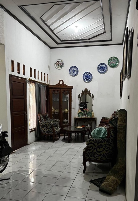 Dijual Rumah Jl H. Aman, Tanjung Barat, Jakarta Selatan