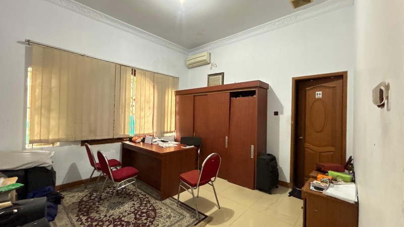 Rumah 2 Lantai Disewakan di Tebet Barat