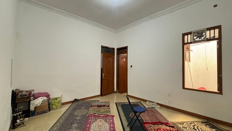 Rumah 2 Lantai Disewakan di Tebet Barat