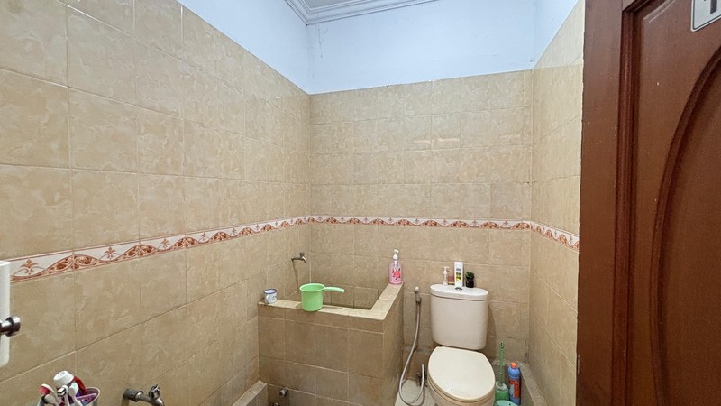 Rumah 2 Lantai Disewakan di Tebet Barat