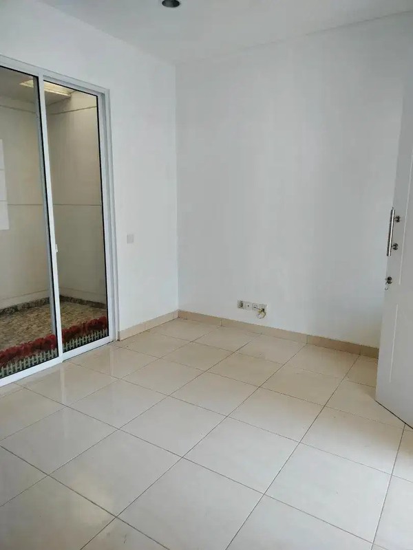 Hot Rent. Rumah cantik Vanya Park Azura, BSD