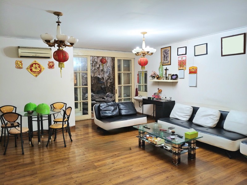 Rumah rapih terawat lebar 8 di Gading Arcadia, Kelapa Gading