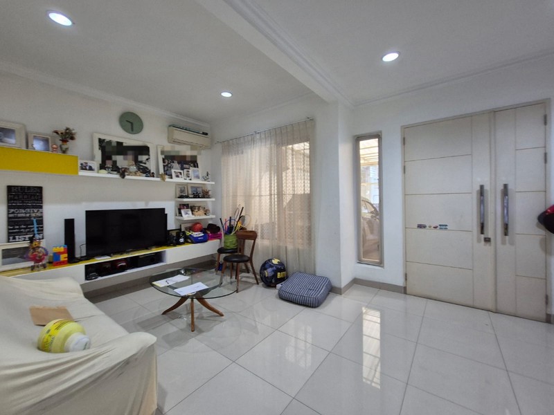 Rumah Sunter Minimalis 3 Lantai