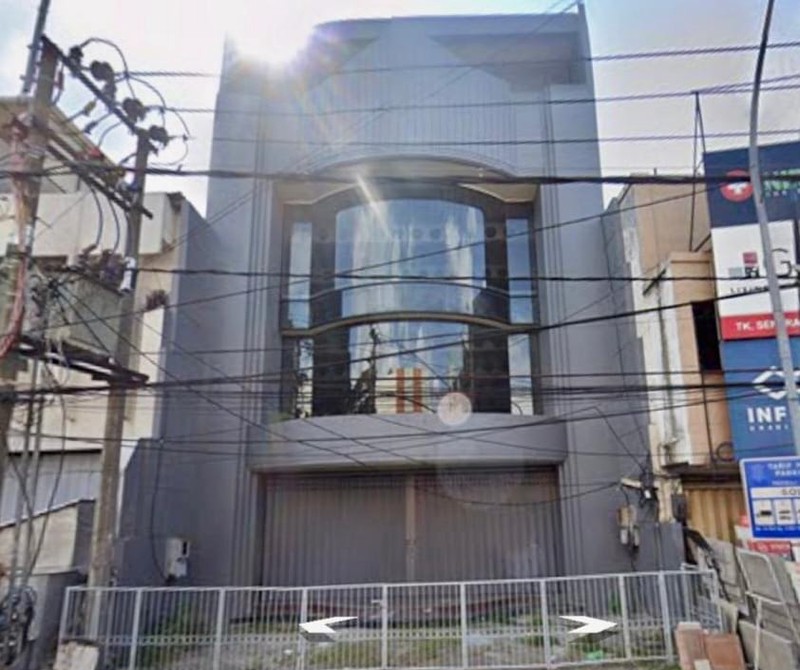 JUAL CEPAT RUKO SIAP PAKAI STRATEGIS 4 LANTAI JL. BALIWERTI SURABAYA PUSAT 