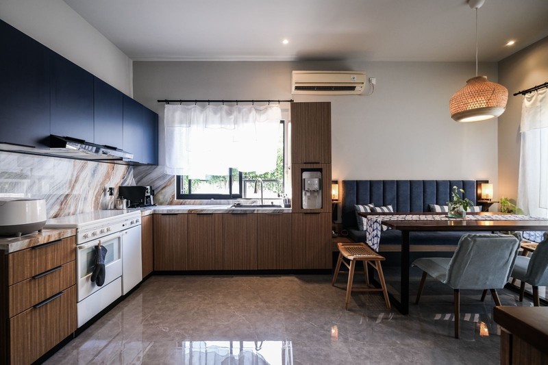 For Sale Rumah Fully Furnished di Bintaro Sektor 9