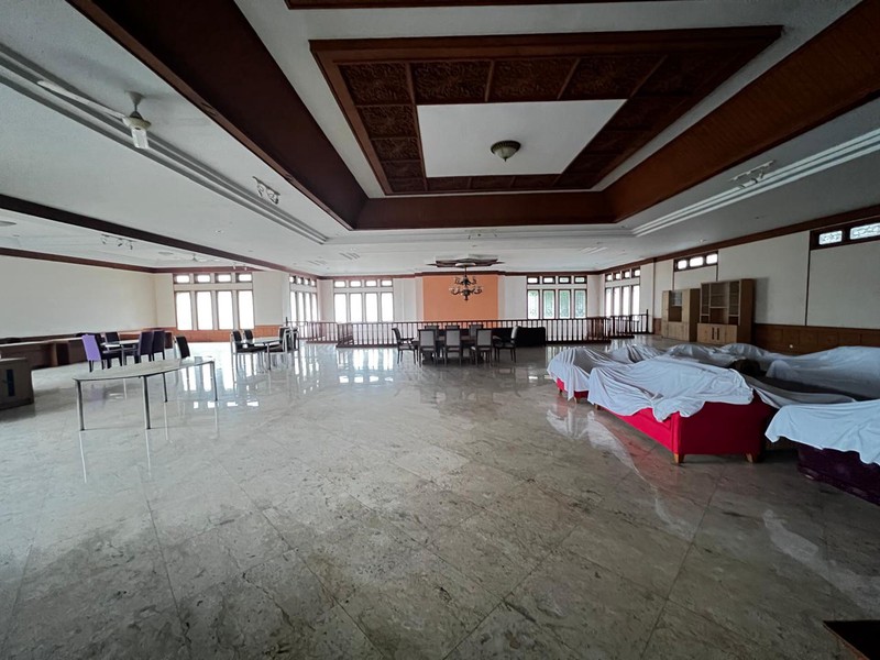 JUAL CEPAT GUDANG MURAH EX. PABRIK JL. RAYA VETERAN GRESIK - SURABAYA 